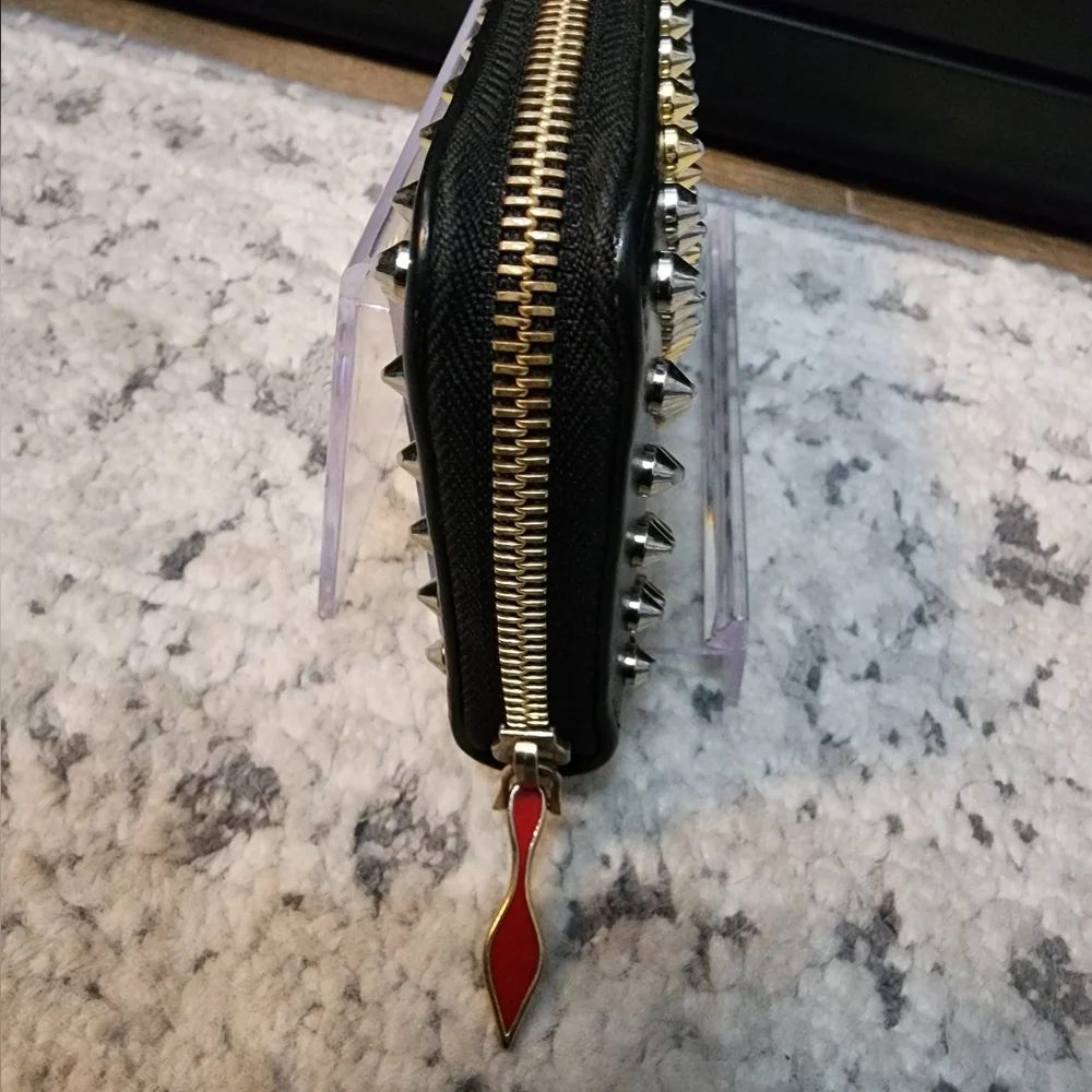 *SOLD* Christian Louboutin Panettone Spike Leather Wallet - Picture 4 of 14